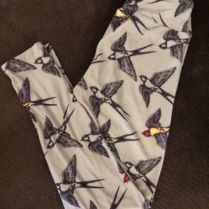 OS Lularoe Leggings Gray with Colored Bird